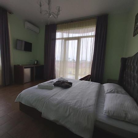 Hotel Maria Batoumi Extérieur photo