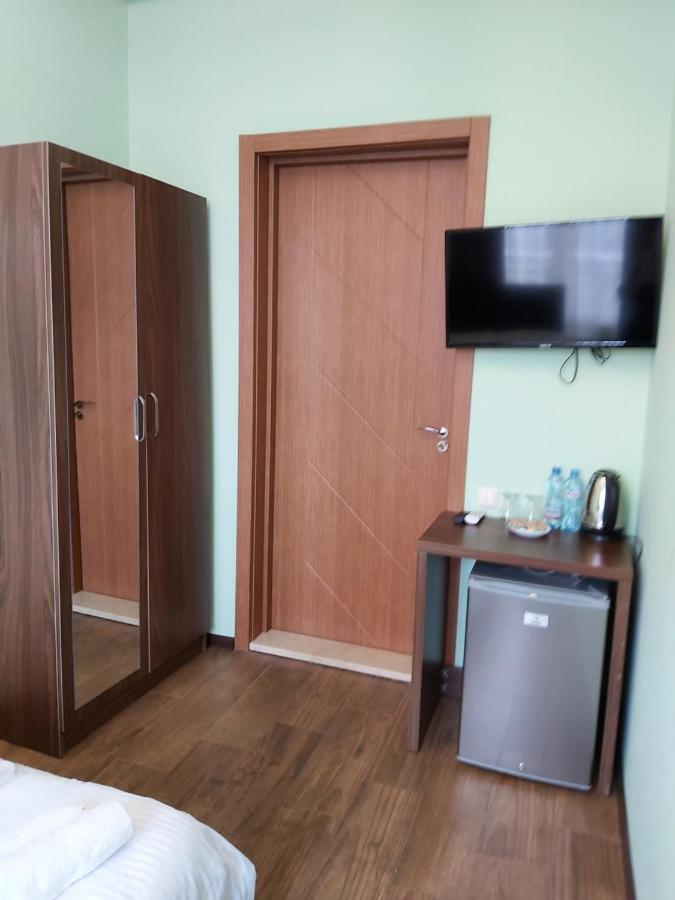 Hotel Maria Batoumi Extérieur photo