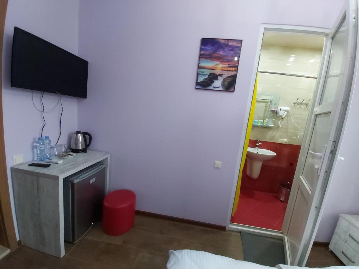 Hotel Maria Batoumi Extérieur photo