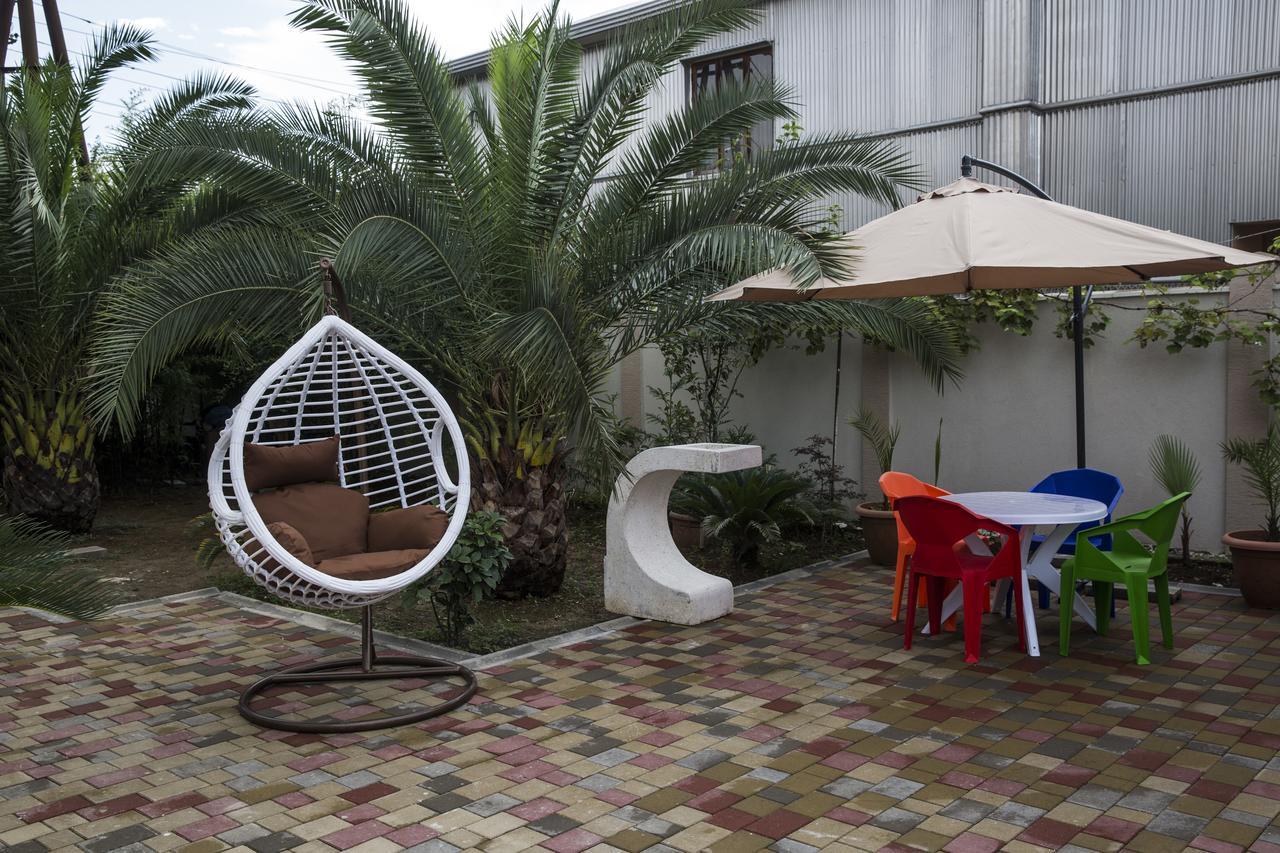 Hotel Maria Batoumi Extérieur photo