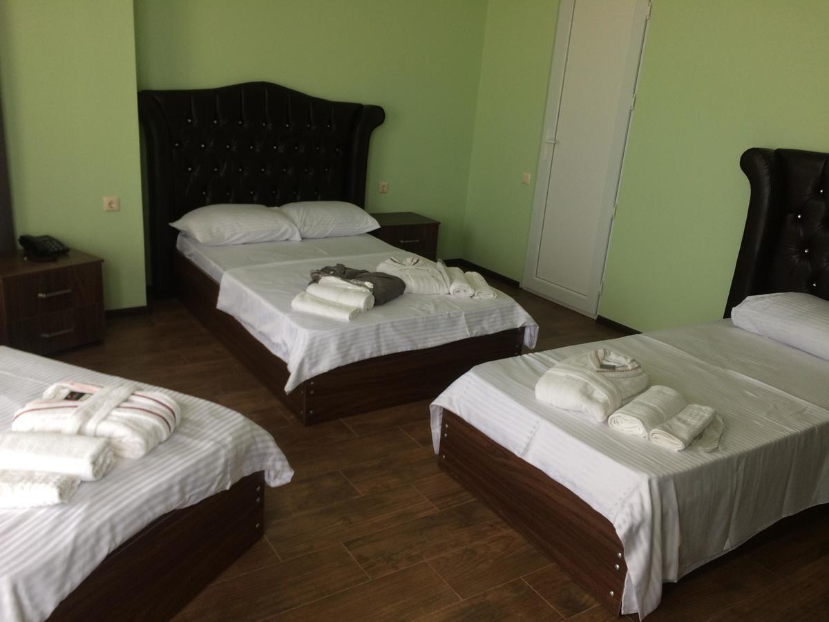 Hotel Maria Batoumi Extérieur photo