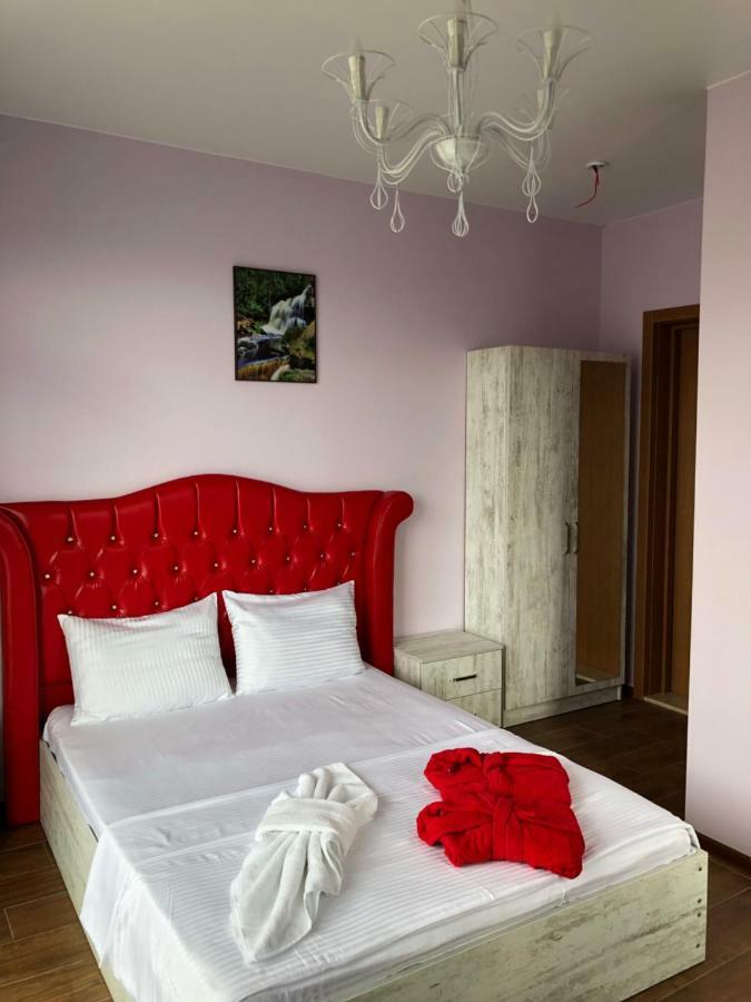 Hotel Maria Batoumi Extérieur photo